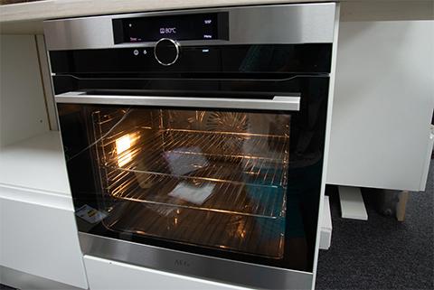 Cleaning Your Oven The Natural Way